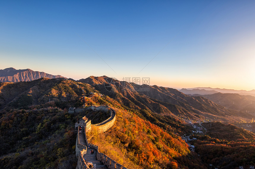 秋天万里长城景区建筑风光图片