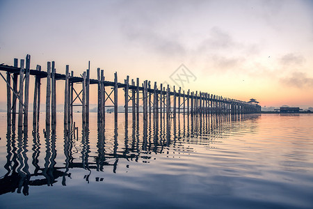 缅甸乌本桥旅游木桥高清图片