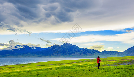 卡通新疆人赛里木湖的风景背景