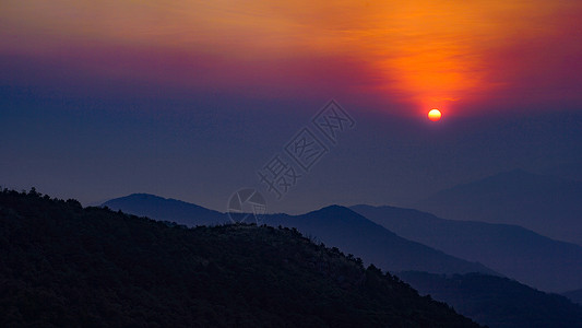 香港阳明山山顶夕阳背景图片