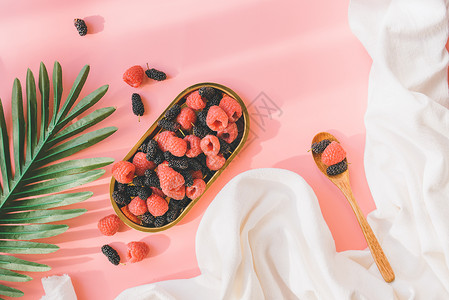 网红风水果树莓背景图片