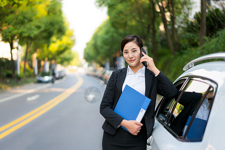 女性商务人车生活图片