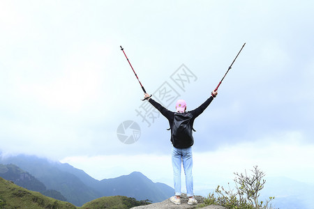 夏令营山头风景高清图片