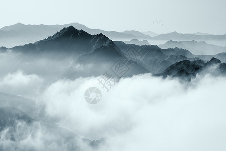 黑白色块山脉云海风景背景