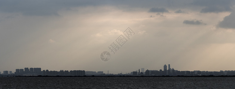 阳澄湖湖景阳澄湖景城市剪影背景