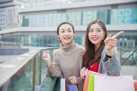 闺蜜购物逛街图片