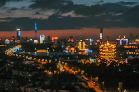 诗诗狂野造型武汉地标建筑黄鹤楼背景