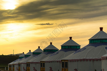 呼伦贝尔大草原蒙古包背景图片