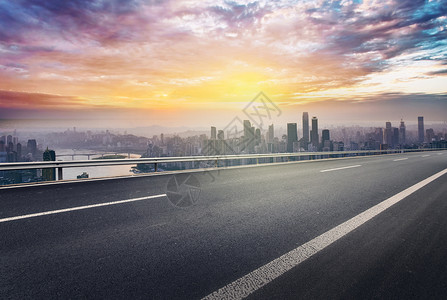 高速路护栏城市公路地面背景设计图片