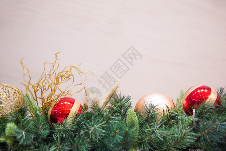 圣诞节装饰圣诞树图片