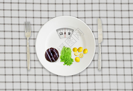 盘子与刀叉健康养生生活设计图片