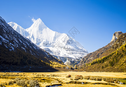 雪山一景图片