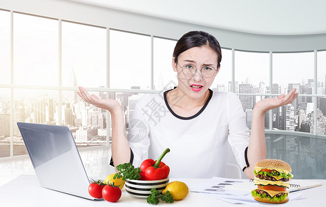 吃汉堡的女人健康生活饮食选择设计图片