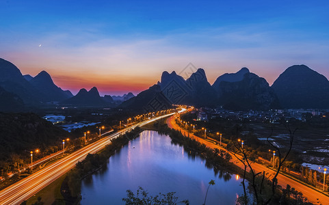 落日后的天空暮色映山水背景