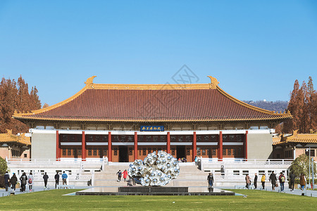 中国风镂空花纹南京旅游景点里的古建筑背景