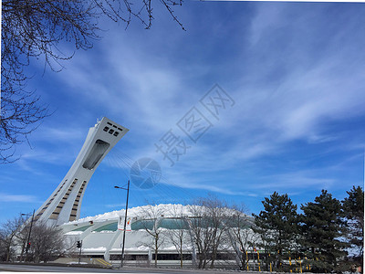 蒙特利尔的雪后奥林匹克体育场高清图片