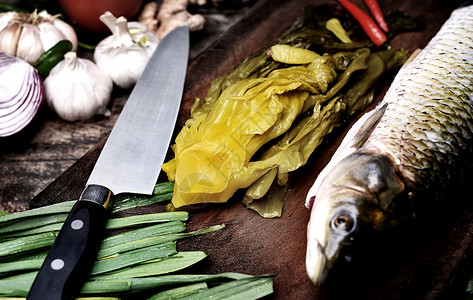 酸菜鱼食材火锅料制作高清图片