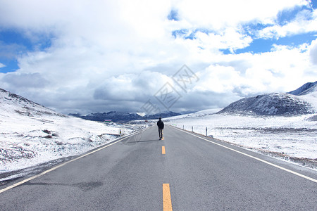 阿勒泰雪景新疆阿勒泰背景