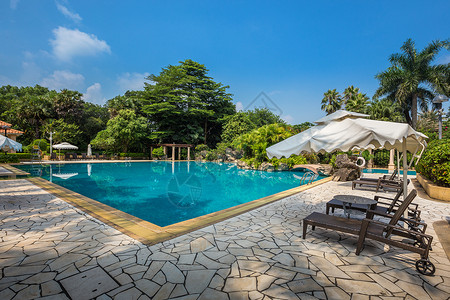 负离子氧吧夏天露天泳池背景