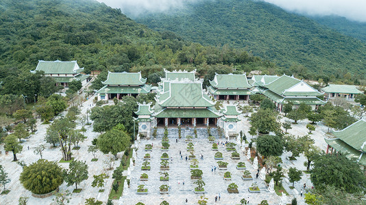 越南寺庙航拍越南岘港茶山半岛的寺庙背景