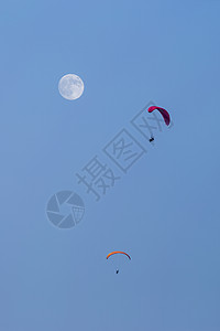 滑翔伞运动图片