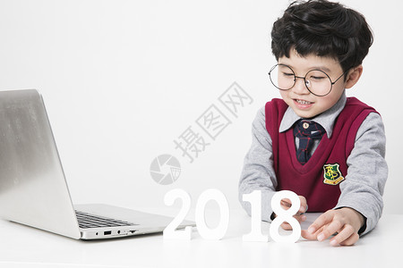 学生20182018学习的小朋友背景