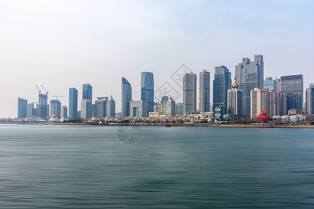 圣乔治滨海广场青岛海滨城市风光背景