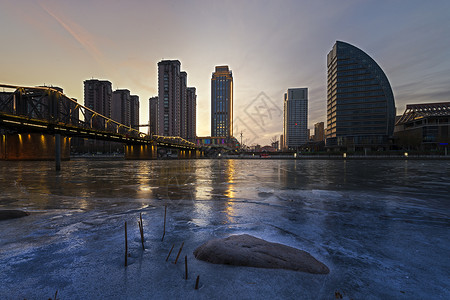 河面结冰结冰的天津海河水面背景