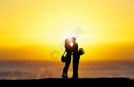 欢乐女性夕阳情侣剪影设计图片
