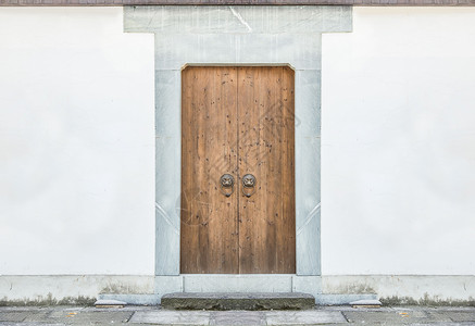 仿古门传统的木门和墙背景