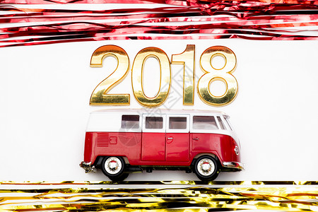 红色模型大巴2018背景