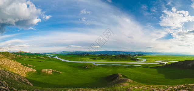 蒙古元素巴音布鲁克草原全景长图背景