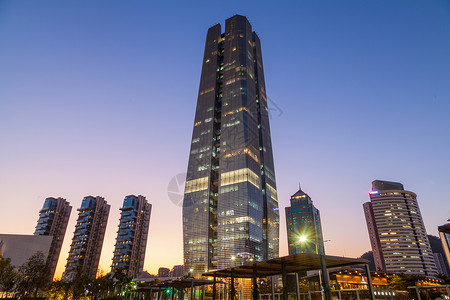 深圳赛格广场现代建筑夜景背景