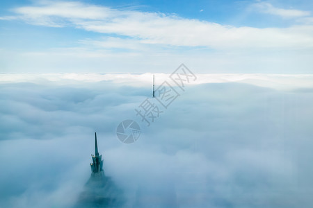 气候现象上海的平流雾背景