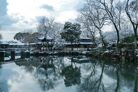 拙政园雪景背景图片