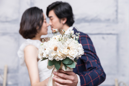 韩式女新婚幸福年轻夫妻背景