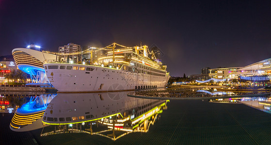 海上游轮游轮酒店夜景背景