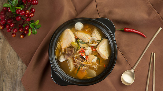 冬阴功汤美味的泰国菜高清图片