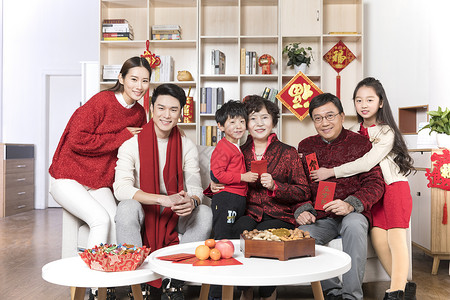 新年一家人发红包背景图片