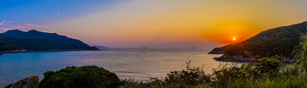 洛杉矶早晨海滩海上日出背景