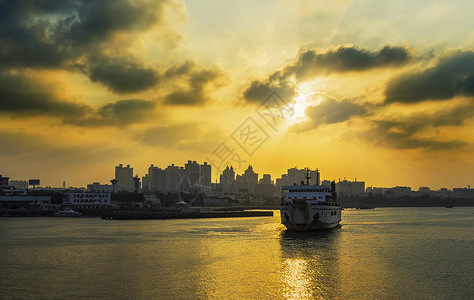 海南出港的船背景