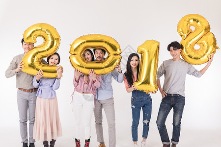 青年聚会手持2018气球庆祝棚拍背景图片