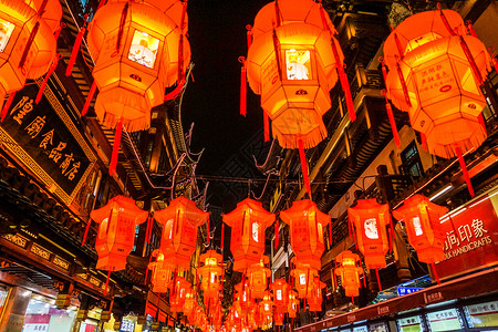 狗年素材春节的上海城隍庙庙会张灯结彩背景