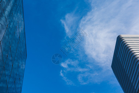 蓝天白云建筑外立面图片