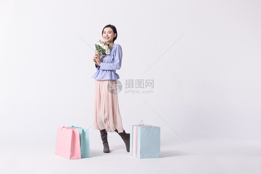 女神节美女模特捧花图片