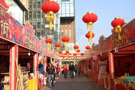 置办年货春节年货街高清图片