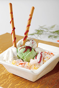 哈密瓜冰淇淋 图片