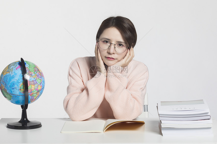 可爱的女学生图片