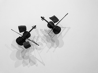 艺术展品两架小提琴背景