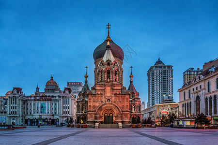 东北大花袄哈尔滨圣索菲亚大教堂背景